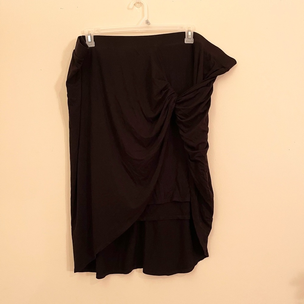 Torrid Black Twisted / Knotted Tie Wrap Skirt